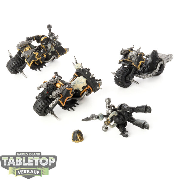 Chaos Space Marines - 3 Chaos Bikers - bemalt
