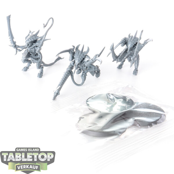 Tyraniden - 3x Tyranid Warriors - unbemalt