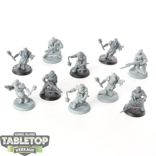 Chaos Space Marines - 10 Chaos Cultists klassisch - teilweise bemalt