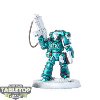 Space Marines - Lieutenant - teilweise bemalt