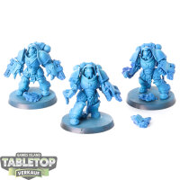 Space Marines - 3 Aggressor Squad - grundiert