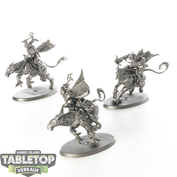 Stormcast Eternals - 3 Tempestors  - grundiert