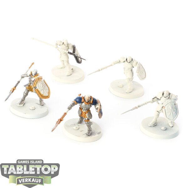 Stormcast Eternals - 5 Vanquishers - teilweise bemalt