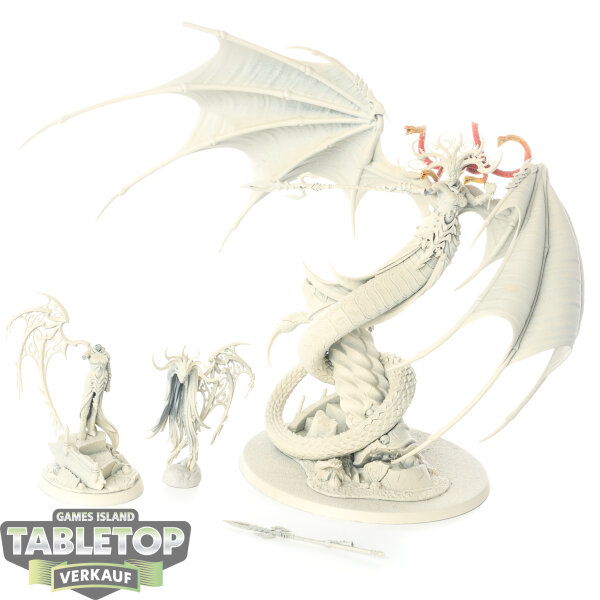 Daughters of Khaine - Morathi-Khaine and The Shadow Queen - teilweise bemalt