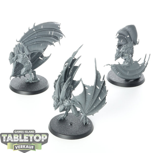 Flesh-eater Courts - 3 Crypt Flayers - unbemalt