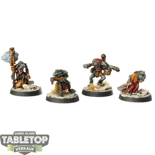 Ogre Kingdoms - 4 x Gnoblar Trappers - bemalt