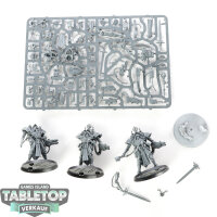 Adepta Sororitas - 4x Paragon Warsuits - teilweise gebaut