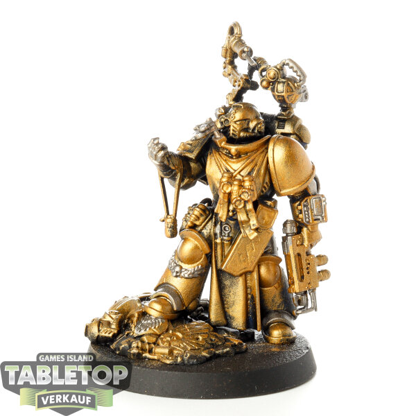 Space Marines - Apothecary - teilweise bemalt