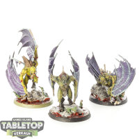 Flesh-eater Courts - 3x Crypt Flayers - bemalt