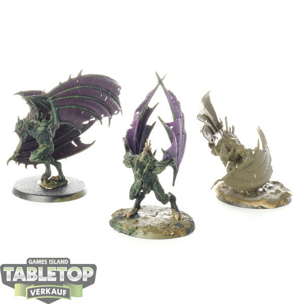 Flesh-eater Courts - 3x Crypt Flayers - teilweise bemalt