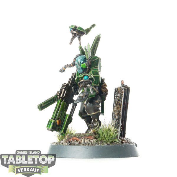 Tau Empire - Darkstrider - bemalt