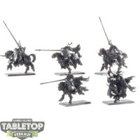 Slaves to Darkness - 5x Chaos Knights - grundiert