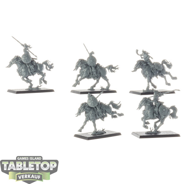 Slaves to Darkness - 5x Darkoath Fellriders - unbemalt