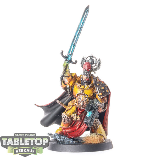 Horus Heresy - Imperial Fists-Legion Praetor with Power Sword - bemalt