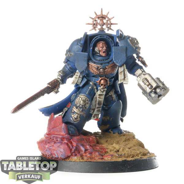 Ultramarines - Captain in Terminator Armour - teilweise bemalt