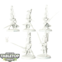 Lumineth Realm Lords - 5 Vanari Bladelords - grundiert