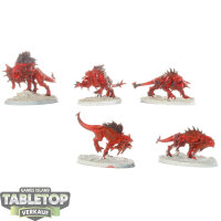 Blades of Khorne - 5x Flesh Hounds - teilweise bemalt