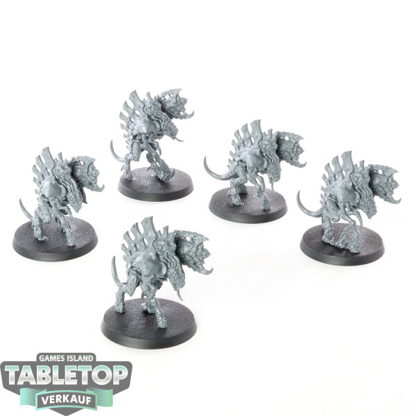 Tyraniden - 5x Barbgaunts - unbemalt