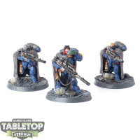 Space Marines - 3 Eliminators - bemalt