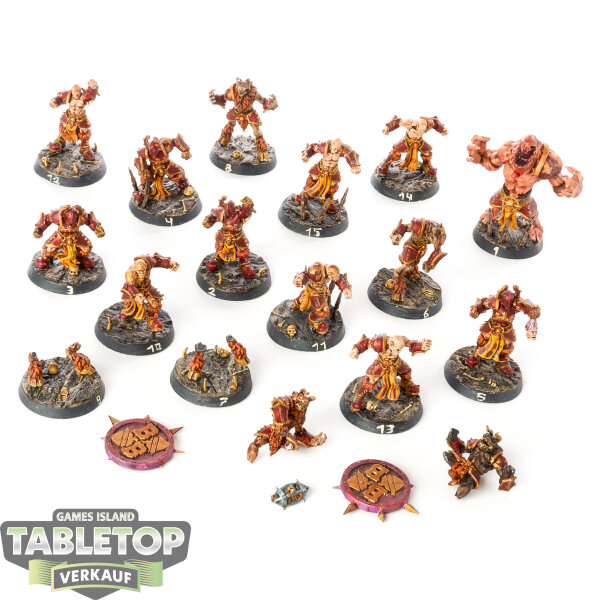 Miniaturen - 15x Maximum Chornage Khorne Team - Blut-Fantasie Fußballschüssel - bemalt