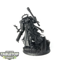 Space Marines - Chaplain - grundiert