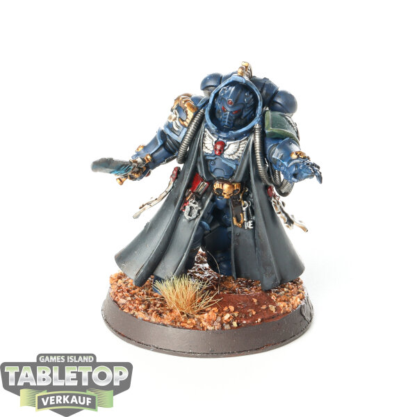 Dark Angels - Primaris Librarian - bemalt