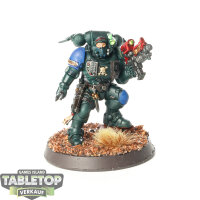 Ultramarines - Lieutenant - bemalt