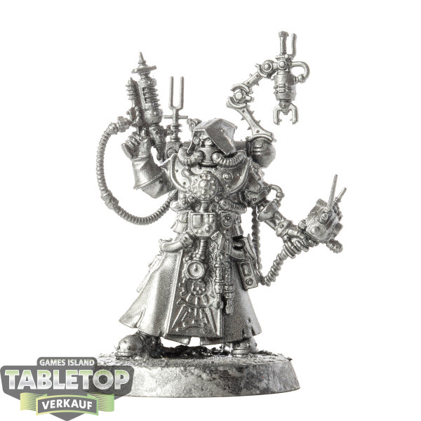 Adeptus Mechanicus - Technoarcheologist - grundiert