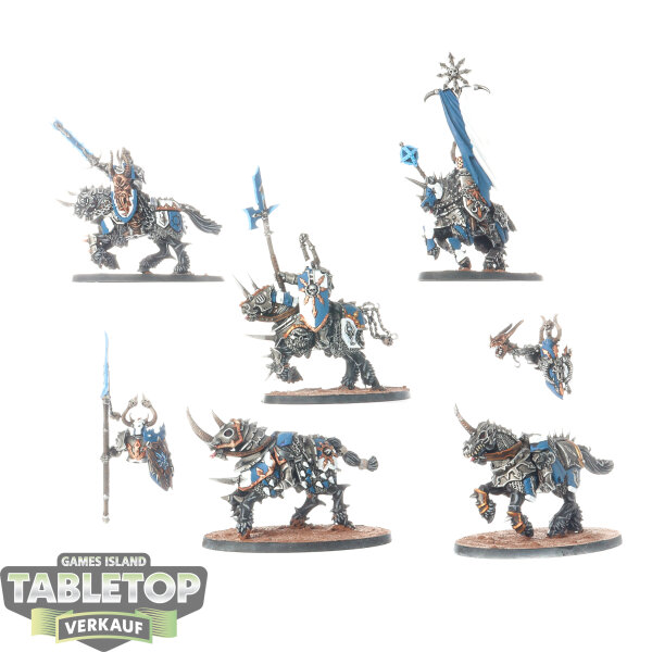 Slaves to Darkness - 5x Chaos Knights klassisch - bemalt