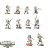 Adeptus Mechanicus - 10 Skitarii Vanguard - grundiert