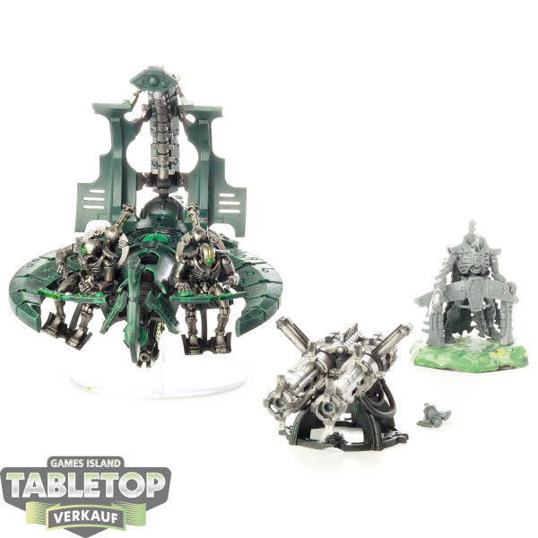 Necrons - Annihilation Barge - teilweise bemalt
