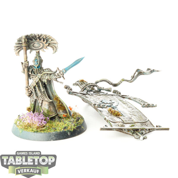 Lumineth Realm Lords - Vanari Bannerblade - bemalt