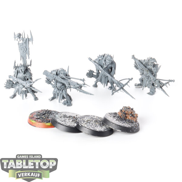 Orruk Warclans - 4x Man-Skewer Boltboyz - unbemalt