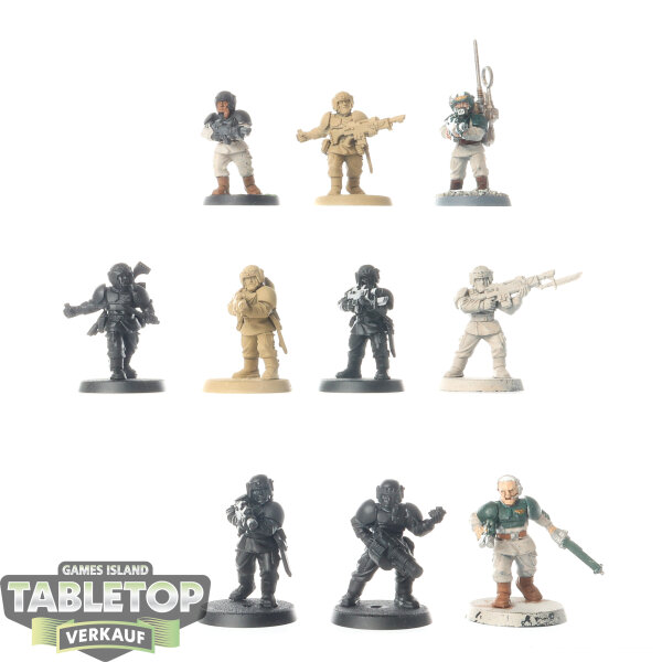 Astra Militarum - 10 Cadian Shock Troops classic - teilweise bemalt