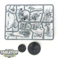 Orruk Warclans - Swampcalla Shaman with Pot-grot - im...