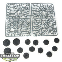 Necrons - 10 Necron Warriors - im Gussrahmen