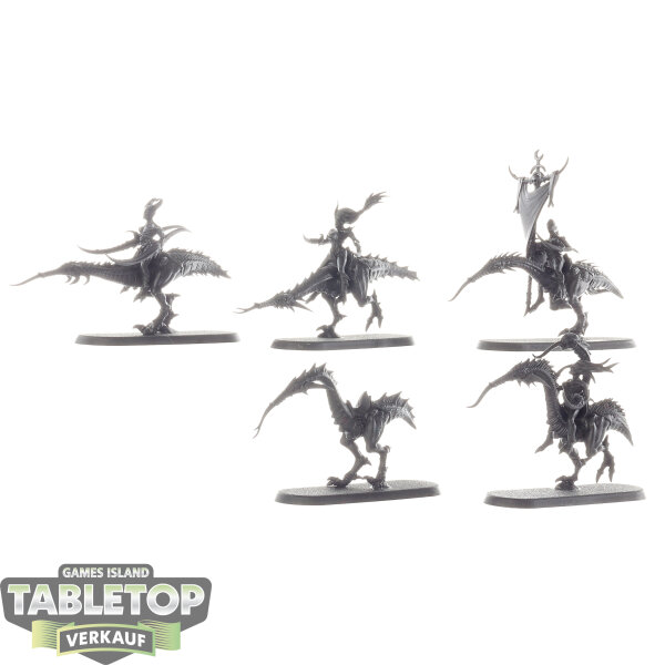 Hedonites of Slaanesh - 5 Seekers of Slaanesh - grundiert