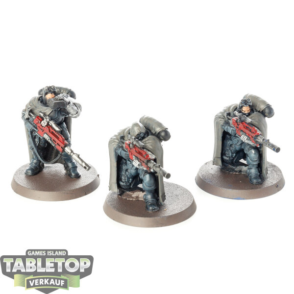 Space Marines - 3 Eliminators - bemalt