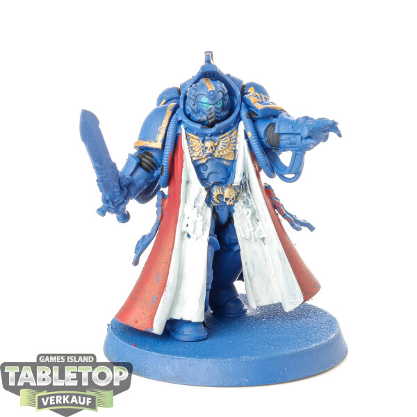 Space Marines - Primaris Librarian - teilweise bemalt