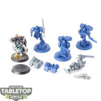 Blood Angels - 5 Vanguard Veteran Squad - teilweise bemalt