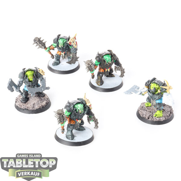Orruk Warclans - 5 Brutes - teilweise bemalt