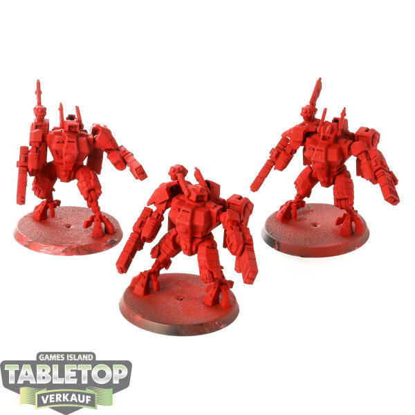 Tau Empire - 3 XV8 Crisis Battlesuit Team - grundiert