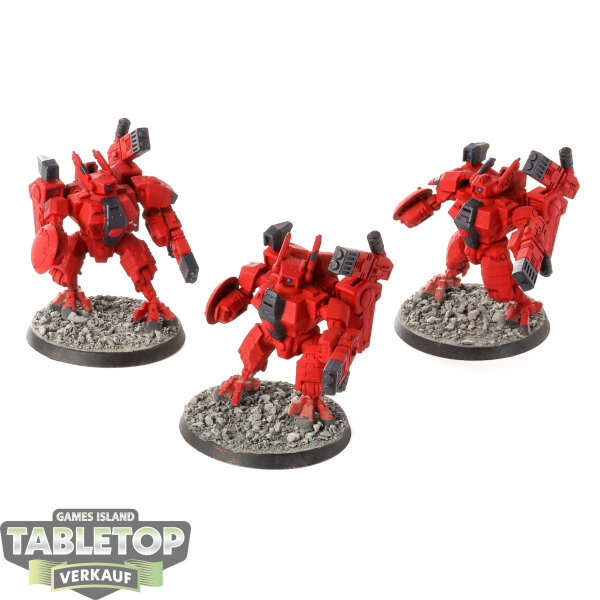 Tau Empire - 3 XV8 Crisis Battlesuit Team - teilweise bemalt