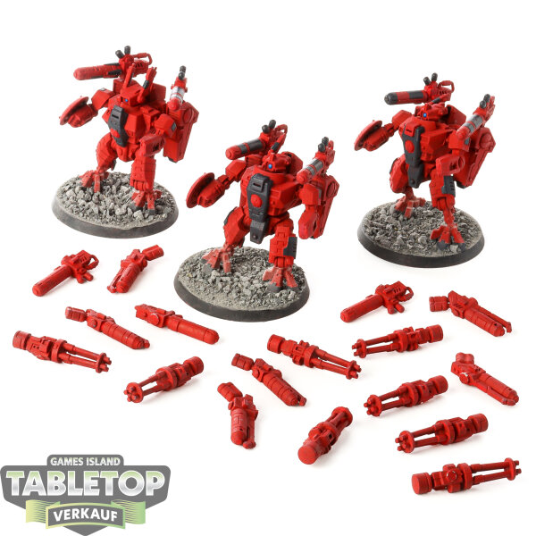 Tau Empire - 3 XV8 Crisis Battlesuit Team - teilweise bemalt