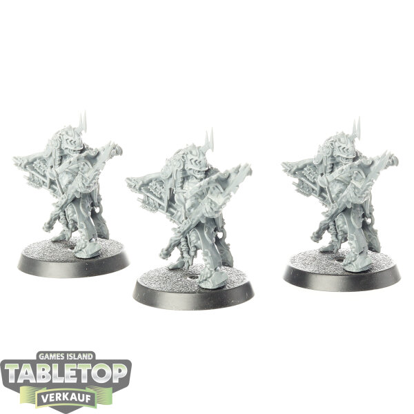 Orruk Warclans - 3 Man-Skewer Boltboyz - unbemalt
