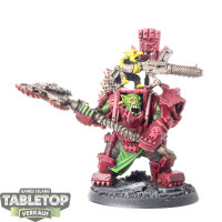 Orks - Warboss in Mega Armour - bemalt