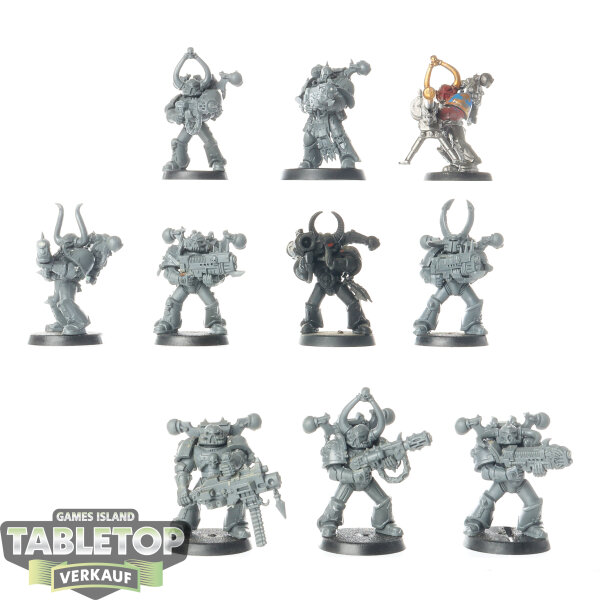 Chaos Space Marines - 10x Chaos Space Marines - teilweise bemalt