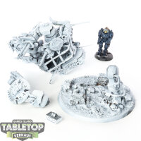 Space Marines - Invictor Tactical Warsuit - teilweise bemalt