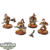 Adeptus Custodes - 4 Custodian Guard - bemalt