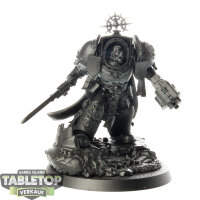 Space Marines - Captain in Terminator Armour - grundiert